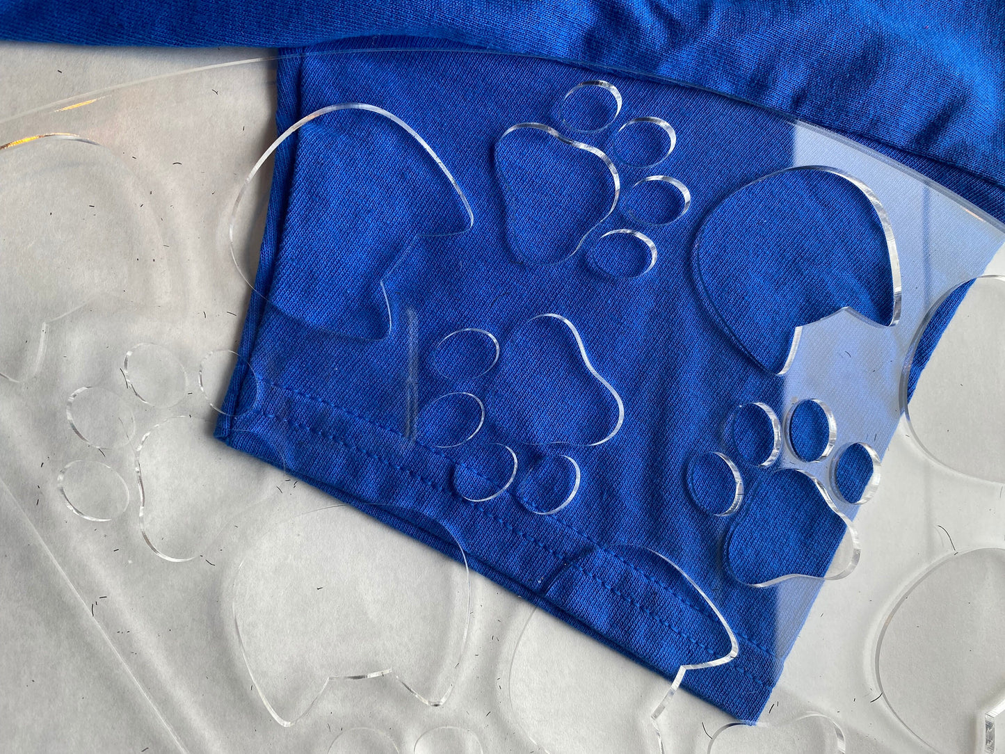 Reusable acrylic bleaching sleeve stencil kitties and paw prints