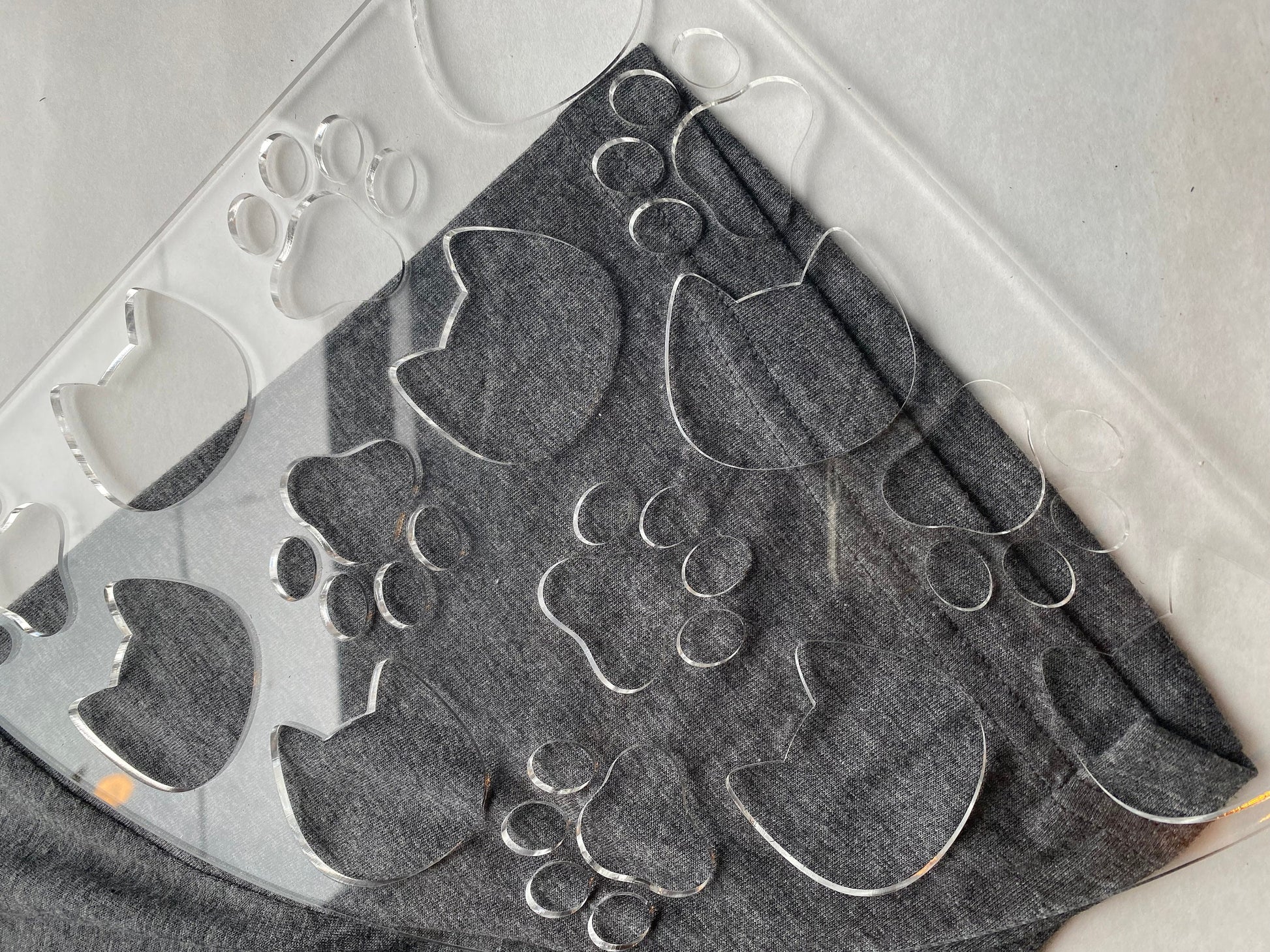Reusable acrylic bleaching sleeve stencil kitties and paw prints